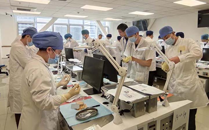 北京口腔醫(yī)院考點(diǎn)順利完成2025年北京市住院醫(yī)師規(guī)范化培訓(xùn)口腔專(zhuān)業(yè)結(jié)業(yè)臨床實(shí)踐能力考核